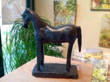 Cheval en terre cuite